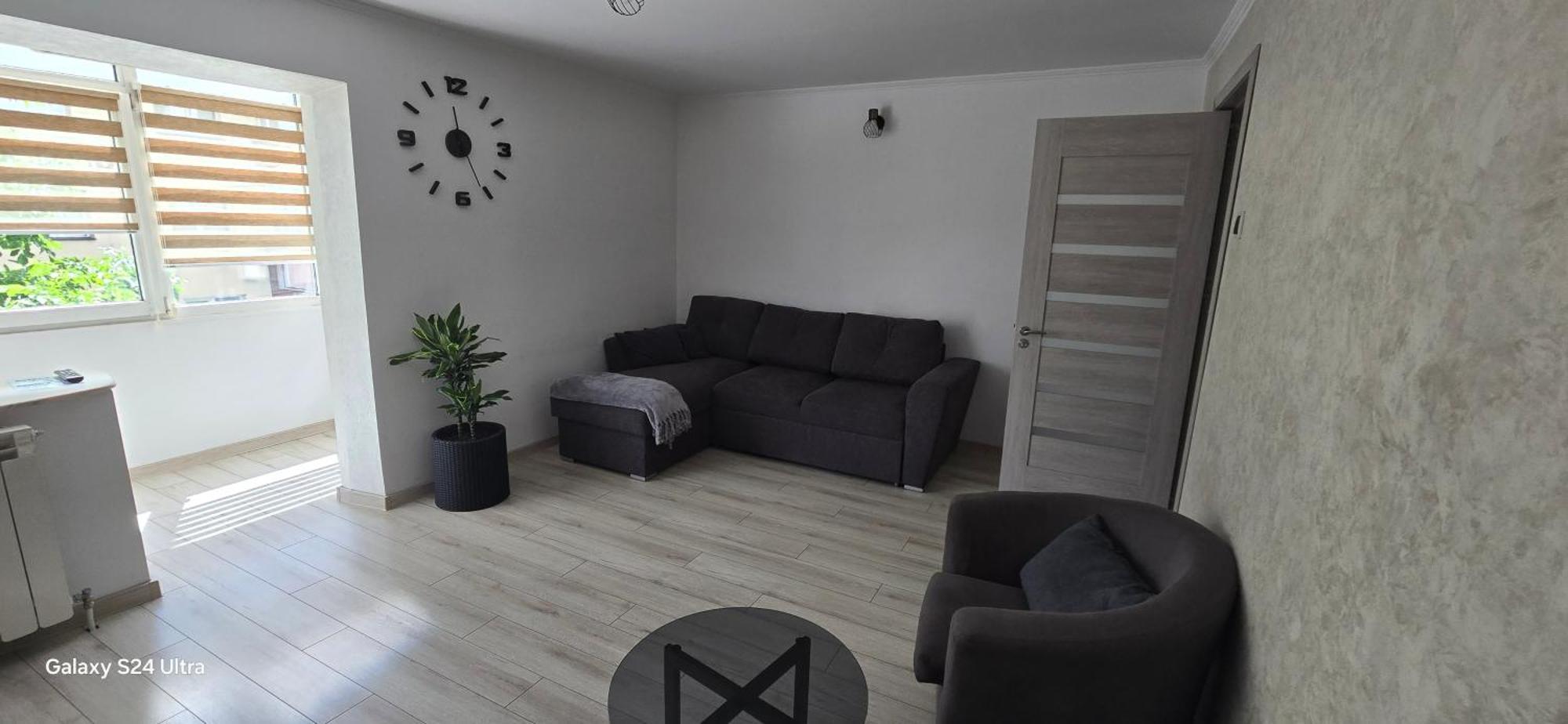 Ilona Apartament 3 Camere Ramnicu Valcea Exterior photo
