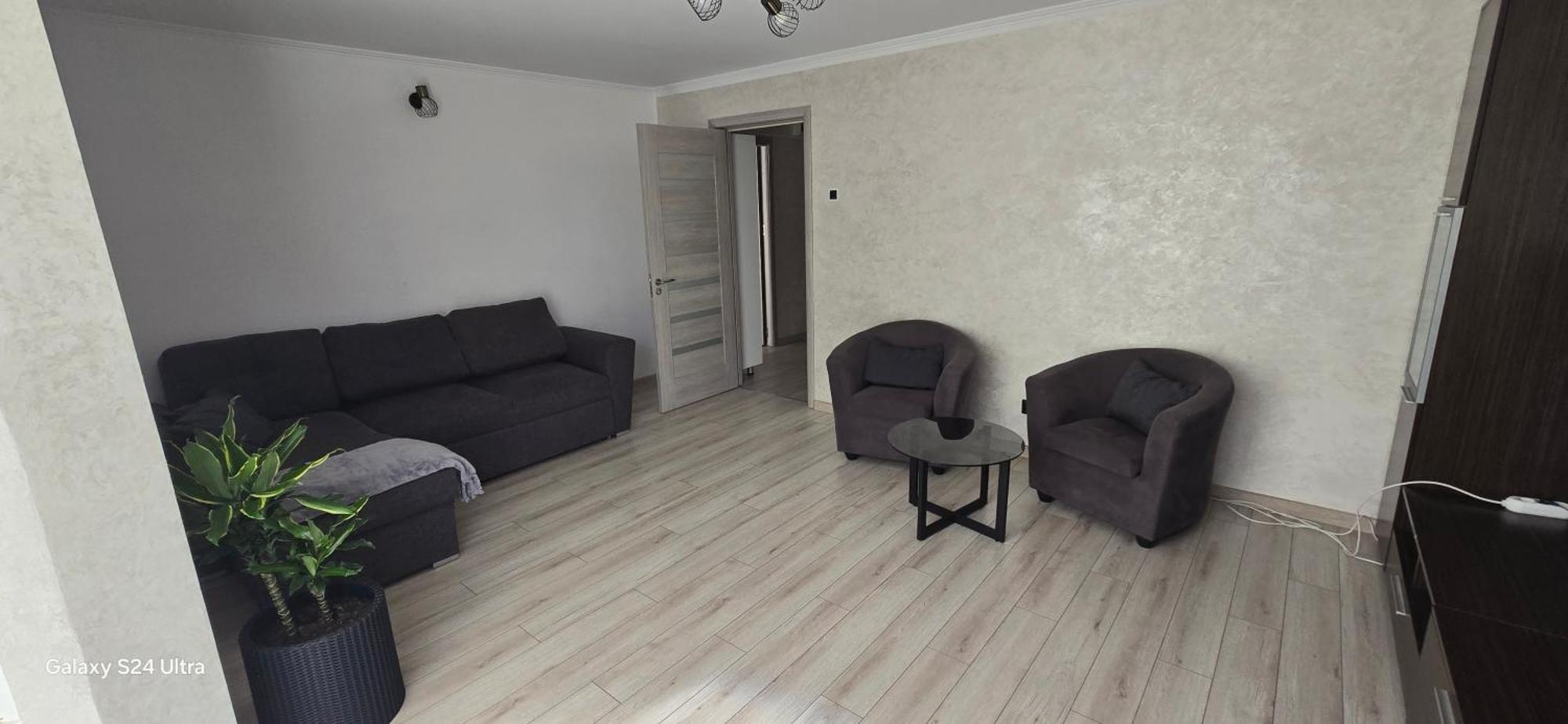 Ilona Apartament 3 Camere Ramnicu Valcea Exterior photo